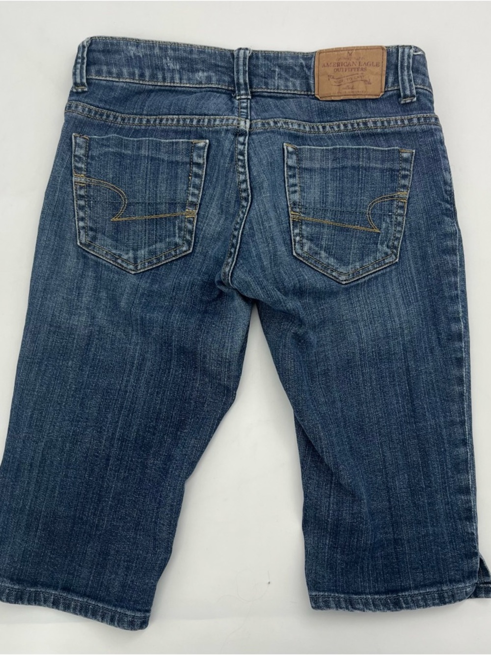 Vintage Y2K American Eagle Outfitters low rise Washed Blue Denim Jean shorts - Picture 4 of 8